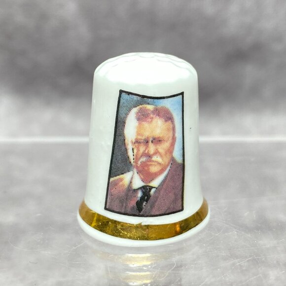 Theodore Roosevelt Commemorative Thimble Fine Bone China By Finsbury England - Picture 1 of 8